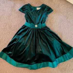 Like New: girls holiday dress-size 6